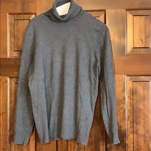 Joseph A. Turtleneck with ribbed cuffs and neck